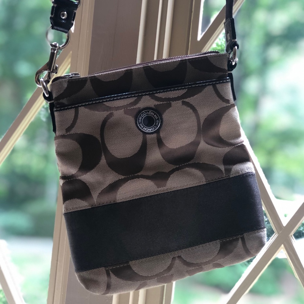 Coach crossbody purse